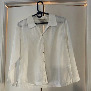 Breathable button down blouse